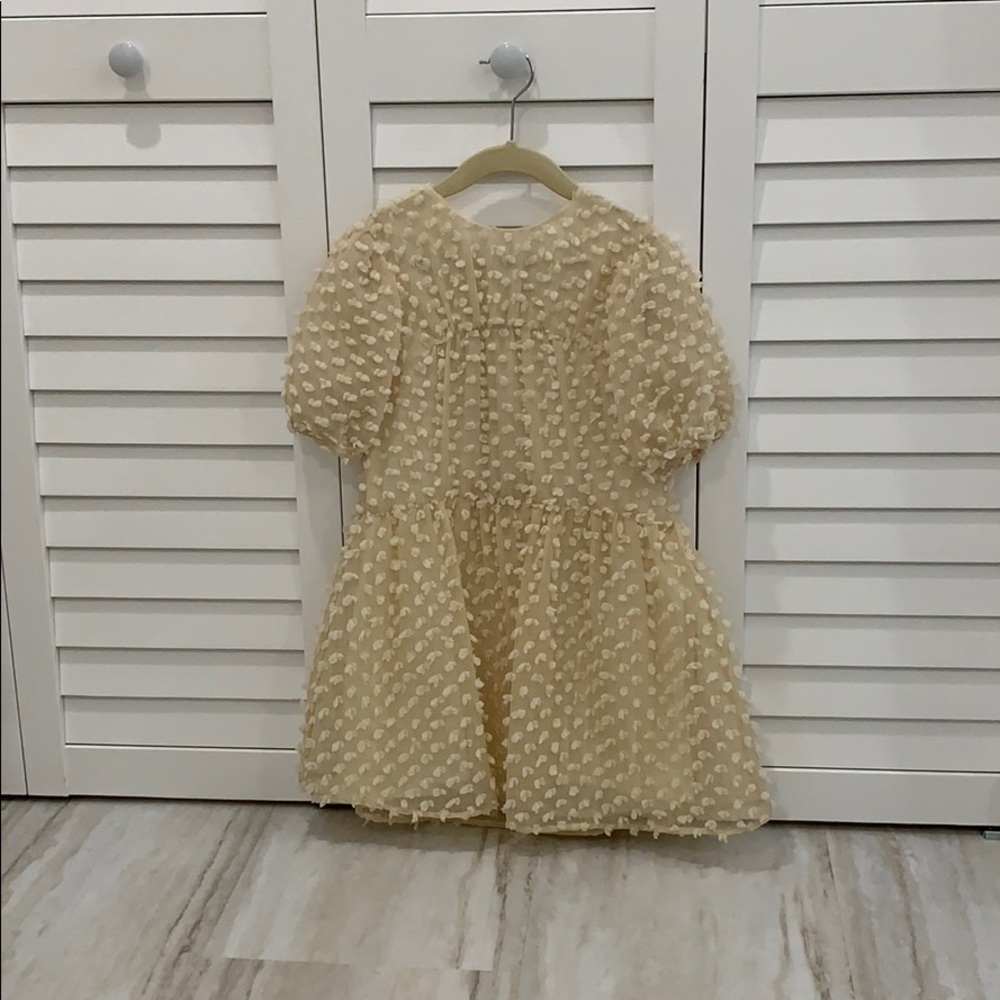 Zara cream dress (girls size 7) worn once